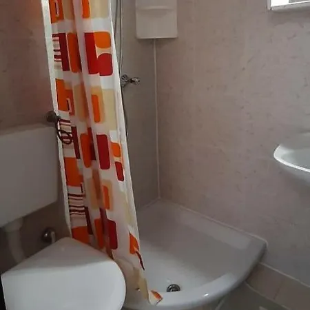 Apartmani Anita Omis Exterior photo
