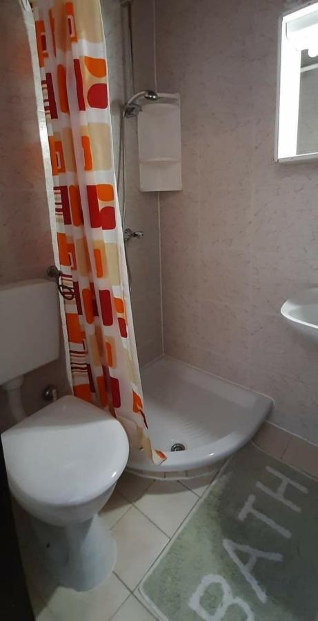 Apartma Anita *